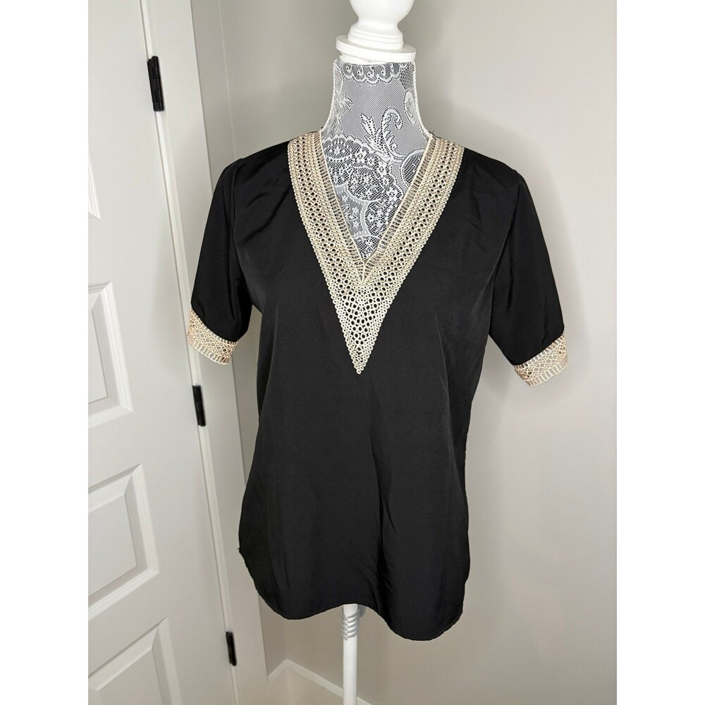 Boutique Black Gold Blouse Women’s Medium M